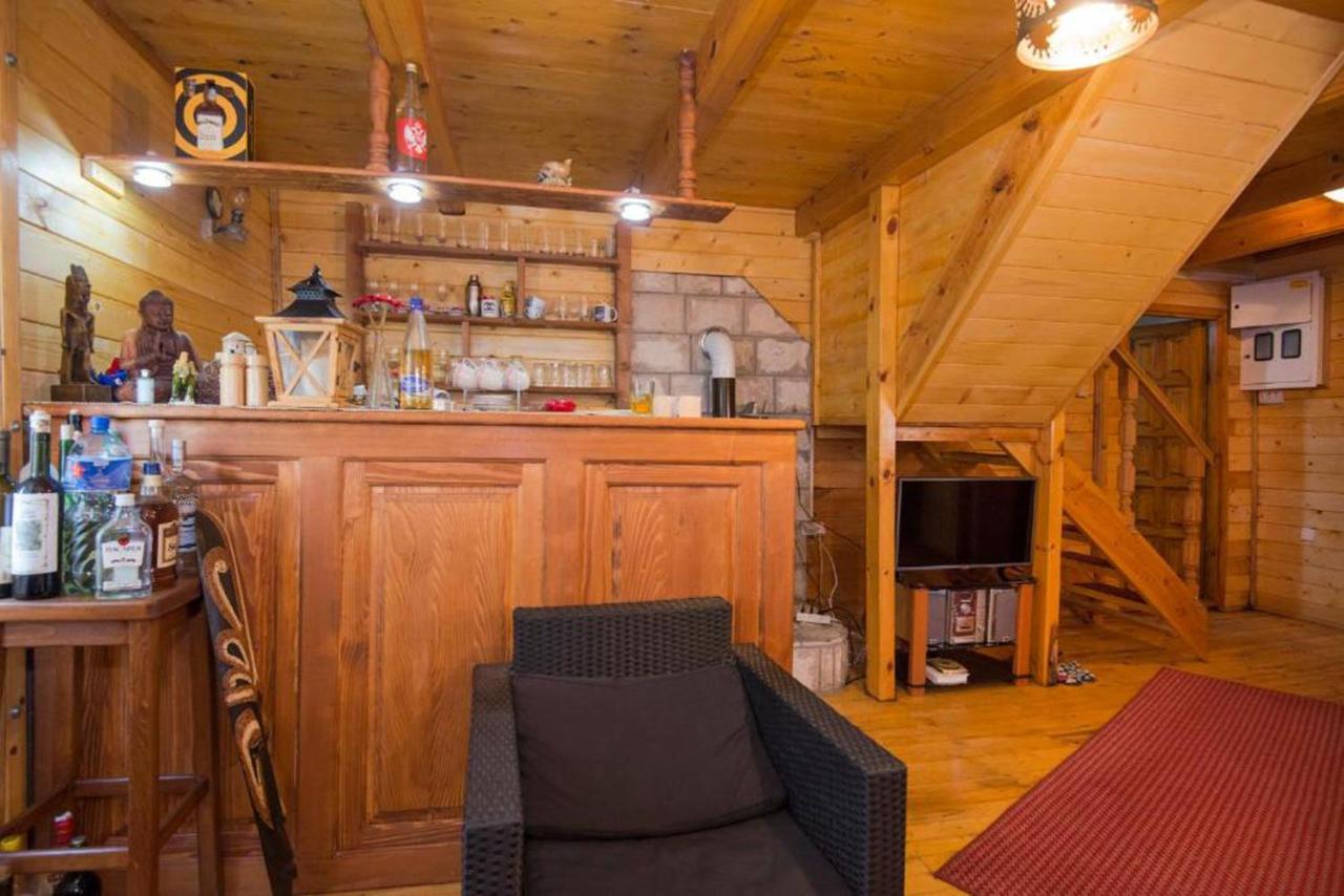 Lovcen Mountain Cottages Njegusi ภายนอก รูปภาพ